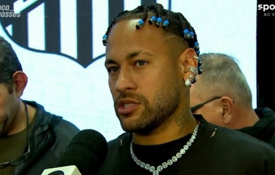 Neymar Brilha no Morumbi e Volta a Criticar Gramado Sintético: "Impossível Jogar no Allianz"