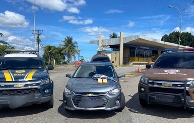 Motorista é preso em flagrante com cocaína; homem disse que levaria droga de Uruçuca para Feira