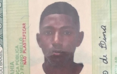 Motociclista de 22 anos morre após colidir com poste em Feira de Santana
