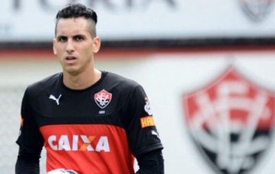 Ex-goleiro do Vitória, Gatito Fernández negocia retorno para o Botafogo