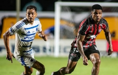 Médico do Vitória dá prazo para recuperação de Jamerson