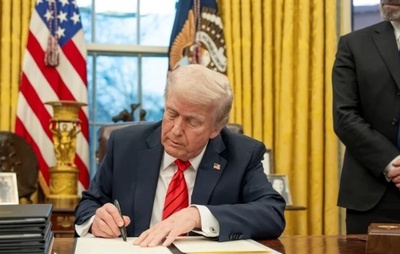 Trump abandona ideia de cessar-fogo e foca em garantias de segurança para acordo na Ucrânia