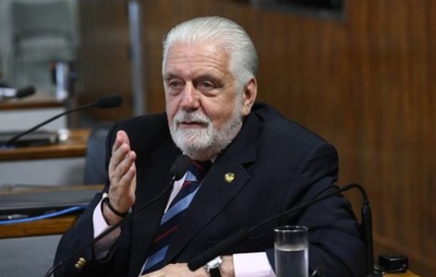 Jaques Wagner diz que acha 'ótimo' projeto para reduzir penas do 8/1 se não incluir mandantes
