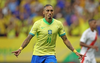 Carlo Ancelotti confirma volta de Raphinha titular na Seleção Brasileira em duelo contra o Paraguai