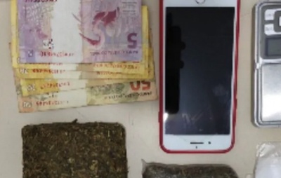Adolescente é apreendido por suspeita de tráfico de drogas em Cândido Sales