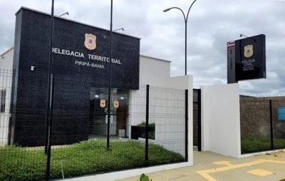 Faxineira suspeita de tráfico é presa no prédio da Secretaria de Educação no interior baiano