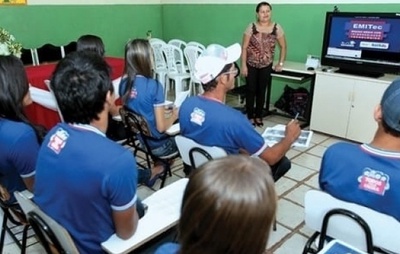 Secretaria de Educação do Estado convoca 181 mediadores do Ensino Médio