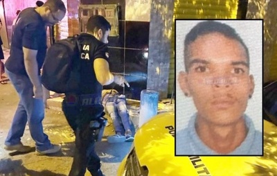 Homem é morto a tiros em frente a bar em Teixeira de Freitas