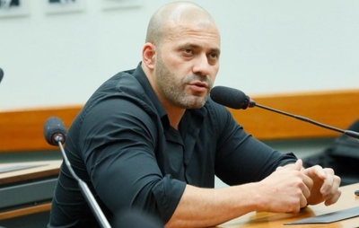 PGR recomenda redução de pena de Daniel Silveira por estudos e trabalhos na prisão