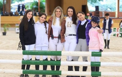 Equipe Vila Hípica Verona representa a Bahia no Campeonato Brasileiro de Salto Escolas, em Brasília