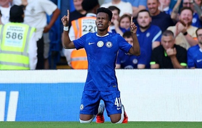 Estêvão Brilha em Estreia com Gol pelo Chelsea em Amistoso Vitorioso