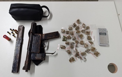 Submetralhadora e droga são apreendidas pela PM em Feira de Santana