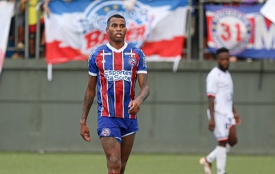 Jean Lucas é expulso aos 4 minutos do primeiro tempo no Ba-Vi