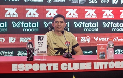 Osvaldo revela plano de exercer função no Vitória após aposentadoria