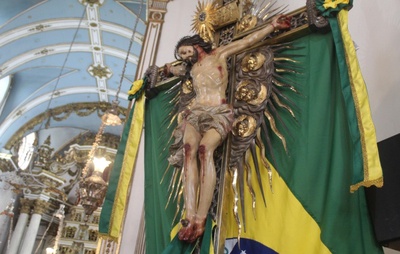 Chegada da Imagem do Senhor do Bonfim ao Brasil: Evento Histórico e Religioso em Salvador