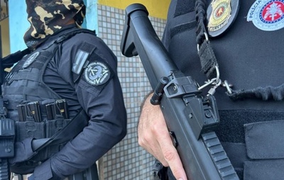 Tiroteios em ações policiais representam quase metade dos confrontos armados em abril, em Salvador