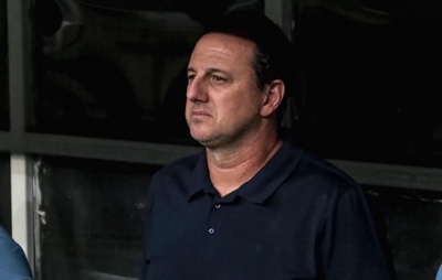 Rogério Ceni lamenta fim da invencibilidade do Bahia em casa e aponta falhas na marcação