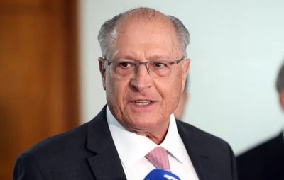 Alckmin critica anistia como 'golpismo de marcha à ré' em evento com Tarcísio