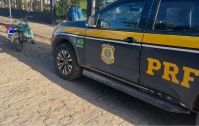 PRF apreende moto adulterada durante ronda na BR-101 em Cruz das Almas