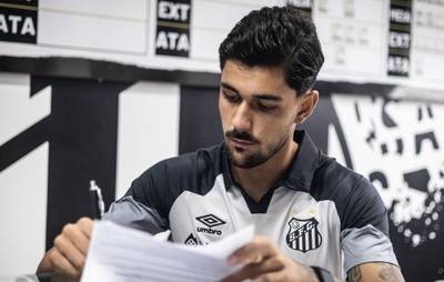 Santos é notificado pela Fifa e pode sofrer sanção por dívida com clube português