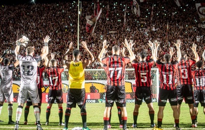 Vitória aposta em 'milagre' de 2024 para fugir da zona de rebaixamento contra o Ceará