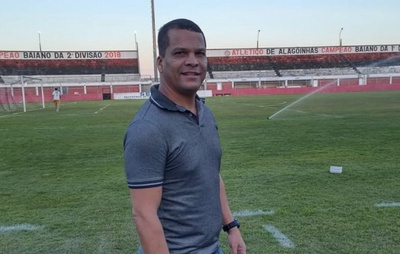 Barcelona de Ilhéus anuncia saída de Armando Filho e diretor se pronuncia: "Resultados não vieram"