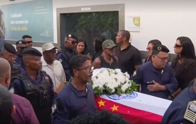 Guarda municipal morto em assalto é sepultado e família cobra justiça; vítima trabalhava em Simões Filho