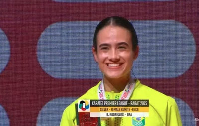 Bárbara Hellen conquista prata na Premier League de Karatê, no Marrocos