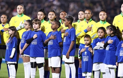 Seleção Brasileira Feminina sobe quatro posições e alcança top 5 do ranking da Fifa; confira