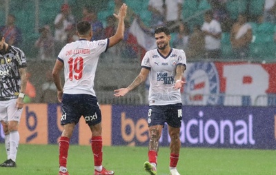 Em noite de reencontros, Cauly marca novamente, Bahia vence o Botafogo e cola no G-4