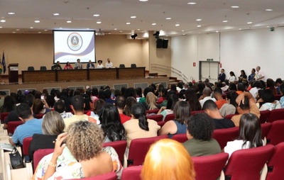 MP da Bahia fortalece gestão democrática e direito à educação em seminário