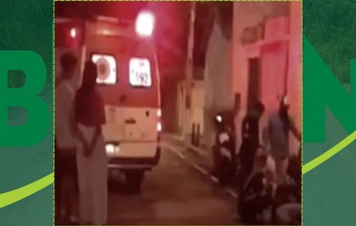 Motociclista embriagado colide em muro no centro de Brumado e fica gravemente ferido