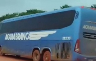Suspensão de horários de ônibus após interdição de ponte na Bahia causa transtornos para passageiros
