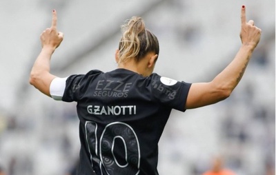 Corinthians vence Palmeiras e fica a empate do título no Paulistão feminino