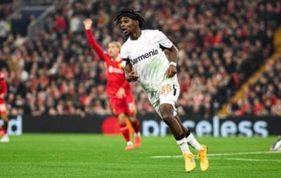Liverpool encaminha contratação de Jeremie Frimpong, diz jornalista