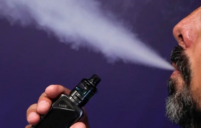 Governo dá 48 horas para Youtube, Tiktok e Instagram removerem anúncios de cigarro eletrônico