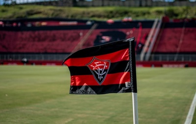 Negociação com o PSG? Veja o que há de concreto e próximos passos da SAF do Vitória