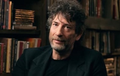 Neil Gaiman, de 'Coraline', pede US$ 500 mil de mulher que o acusa de abuso sexual