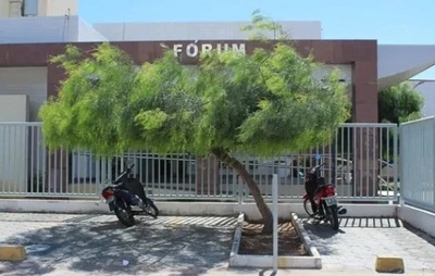 Preso que fugiu de fórum na Bahia contou com “ajuda”, diz polícia; homem foi recapturado
