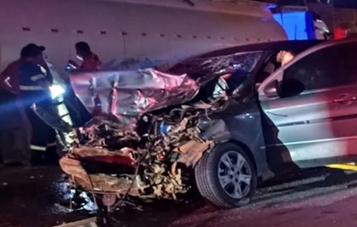 Acidente frontal na BR-030 em Brumado deixa duas pessoas feridas