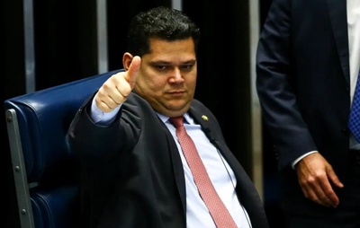 Davi Alcolumbre Descarta Impeachment de Ministros do STF: "Não Pauto Nem Com 81 Assinaturas"