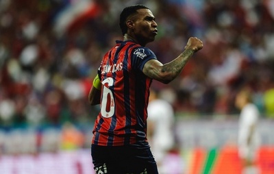 Jean Lucas: evolução tática sob Rogério Ceni e preparação para 2025 impulsionam Bahia na Copa do Brasil