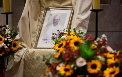 Funeral do papa Francisco acontecerá no próximo sábado, informa Vaticano
