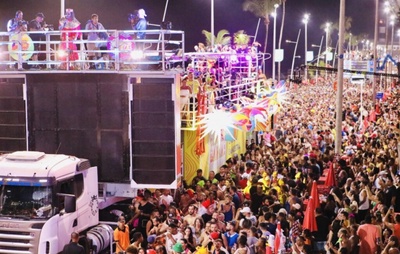 Documento sugere criação de estacionamento para trios na Fonte Nova, novo circuito e mais 50 propostas para melhoria do Carnaval