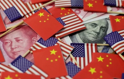 Dólar cai com expectativa por negociação entre EUA e China