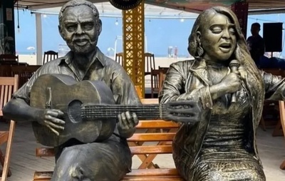 Preta Gil: Escultura na Praia de Copacabana Homenageia a Cantora