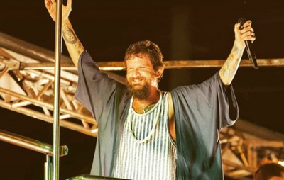 Saulo Fernandes no Carnaval de Salvador: Retorno de Bloco? Artista Explica Decisão e Reverência aos Foliões