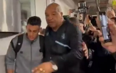 Pavón tenta cuspir em árbitro e acerta policial militar após eliminação do Grêmio na Copa do Brasil