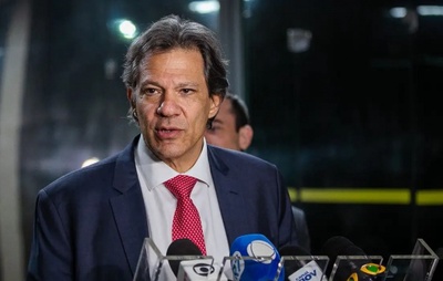Brasil Anuncia Medidas de Contingência para Contrabalançar Tarifa dos EUA sobre Exportações