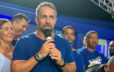 Flávio Matos no PL agita o cenário político de Camaçari e ameaça votos de oposição